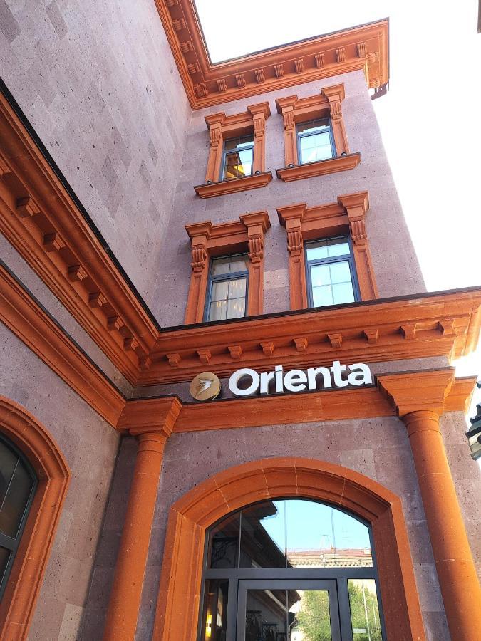 Orienta Hotel Gyumri Extérieur photo