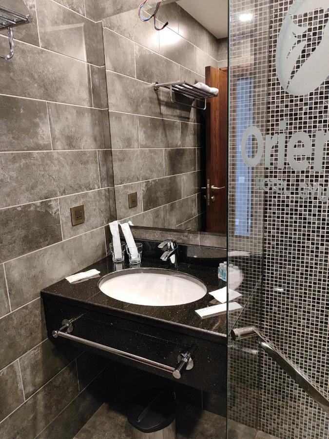 Orienta Hotel Gyumri Extérieur photo