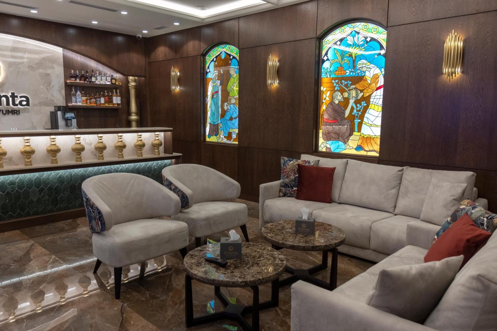 Orienta Hotel Gyumri Extérieur photo