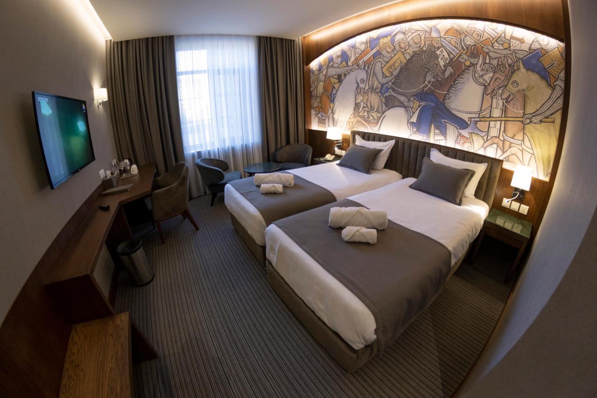 Orienta Hotel Gyumri Extérieur photo
