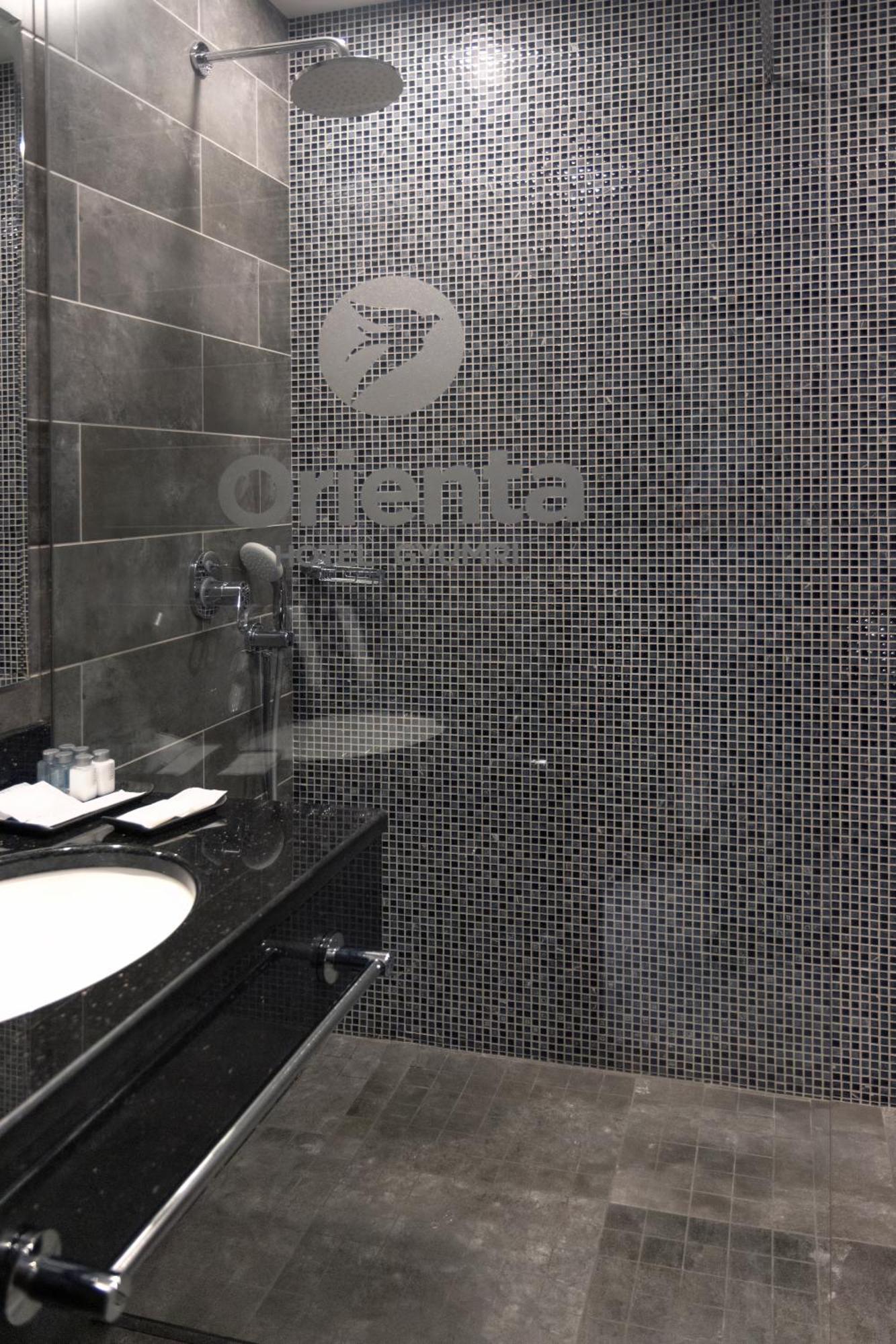 Orienta Hotel Gyumri Extérieur photo